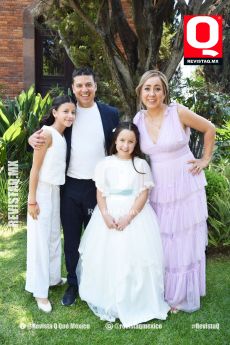 Daniela Vázquez, Óscar Vázquez,  Natalia Vázquez y Blanca Fonseca