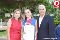 Elvia Iribe,  Andrea García y Armando García