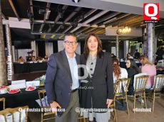 Enrique Rivera y Paola Vázquez quien se destaca en León en las áreas de finanzas y consultoría