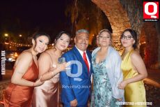 Adriana Romero,  Valeria Romero,  Domingo Romero,  Mercedes García y Ximena Romero