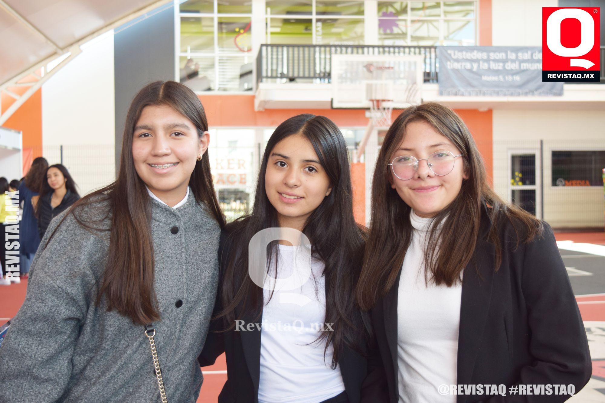 Exitoso desarrollo de Feria Universitaria - Revista Q