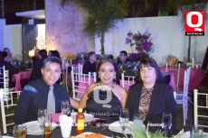 Isaac Mendoza,  Ara Hernández y Claudia Patricia Hernández