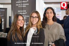 Andrea V, Natalia A y Camila M