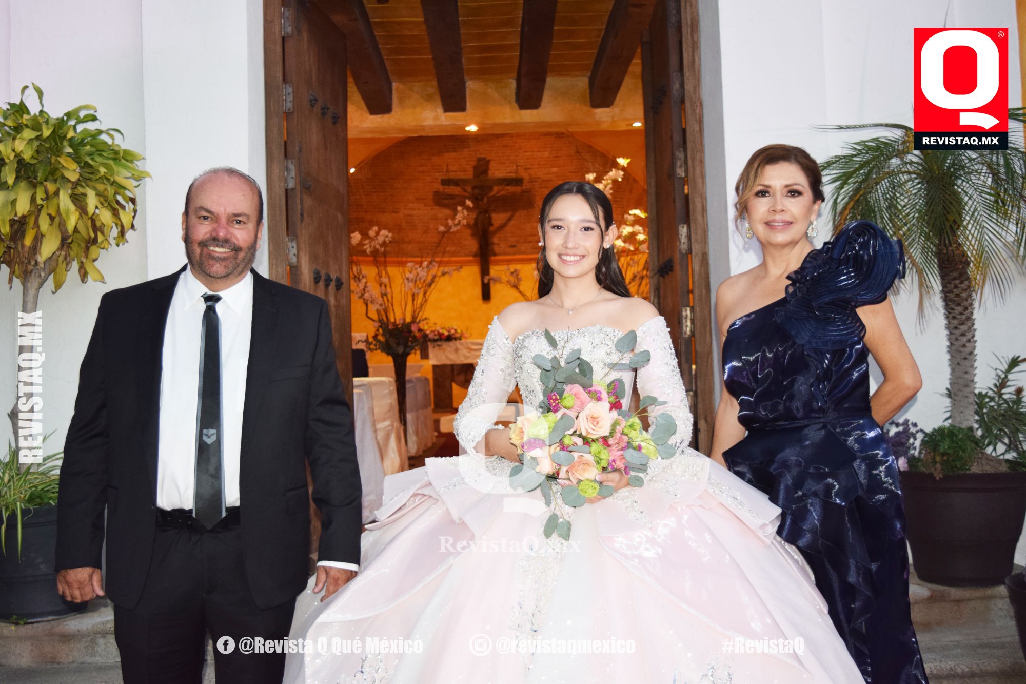 FERNANDA IÑIGUEZ BOCANEGRA Y SU INOLVIDABLE FIESTA - Revista Q