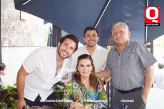 Juan Pablo Rodriguez, Esther Santos, Julio Rodríguez y Julio Rodríguez