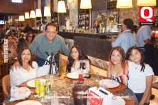 María Siria Rocha, Jorge Godínez, Isabella Godínez, Nadia Alvizo y Valentina Godínez