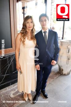 Elizabeth Mata y Gustavo Márquez