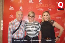Carlos Hidalgo,  Olga García y Olga Hidalgo