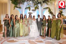 A   La novia con sus best friends
