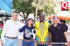 Gabriel Camacho,  Mtra. Bárbara Zapiain, Neobert Katende y Alejandra Espinoza.