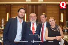 A   Alejandro Arena, Guillermo Franco, Alejandro Arena y Maricarmen Domínguez