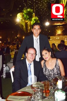 Rafael González,  Miguel González y Dey Sandoval