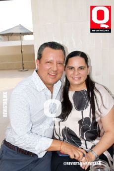 Carlos Magdaleno y  Paulina Freyre