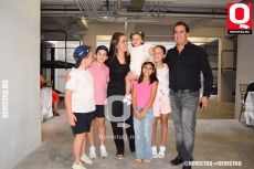 Lizeth Orozco de Bonilla y Andrés Bonilla Borja, en familia