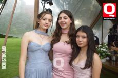 Gran celebración por la graduación de estudiantes del Colegio Miraflores