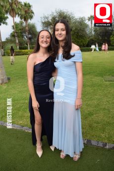 Jimena Obregón y Andrea Mora
