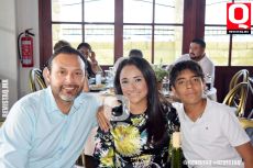 Gustavo Delgado,  Denisse Rodríguez y Bruno Delgado