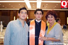 Fernando Barba, Alejandro Barba con su abuela Veklia de Barba