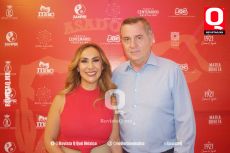 A   Lupita Robles, Secretaria de Turismo e Identidad en el Estado de Guanajuato México y su esposo Octavio Jiménez