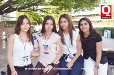 Natalia Mena, Renata Ortega, Fernanda Alonso y Paola Contreras
