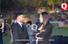 Tadeo Nava siempre muy amtento y   y Evelyn Hernández