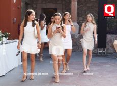 llegando a la fiesta