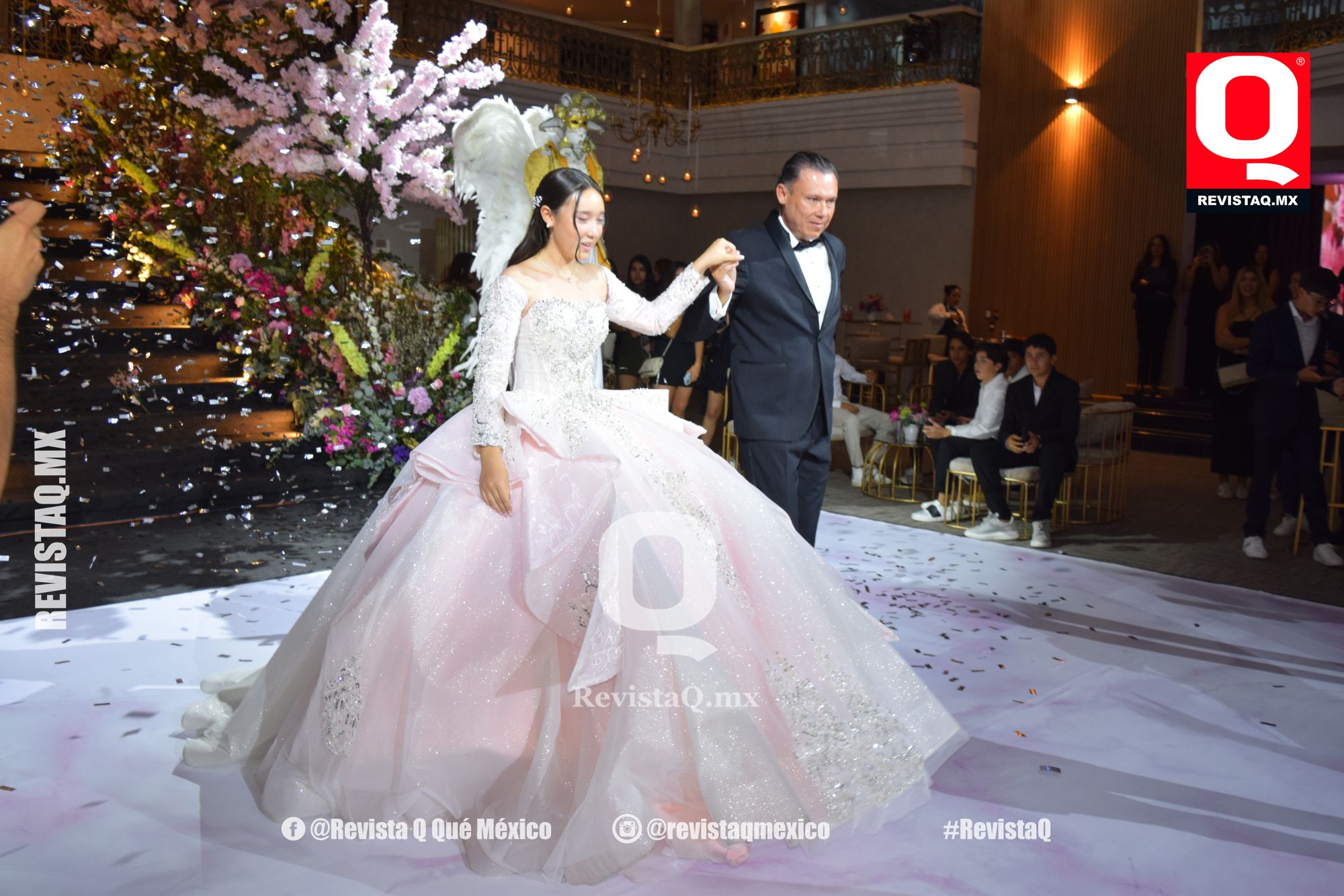 GRAN FIESTA DE XV AÑOS DE FERNANDA IÑIGUEZ BOCANEGRA - Revista Q
