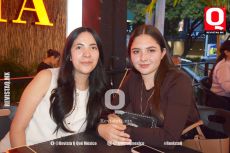 Mariana Chávez y Miroslava Valdivia