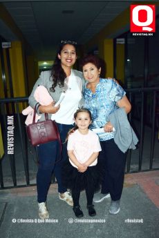 Mara Palacio, Sofía y Maru Palacios