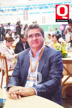 Roberto Plascencia Torres