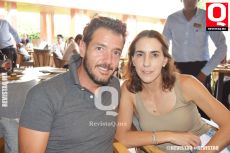 A   Alejandro Hill y Sofía Hill