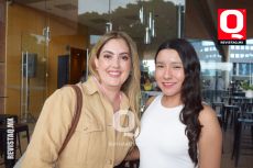 Arlette Martínez y Denisse Gutiérrez
