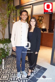 Juan Germán Bulle y Sofía Gaona.