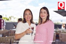 Atzimba Aceves y Claudia Chávez