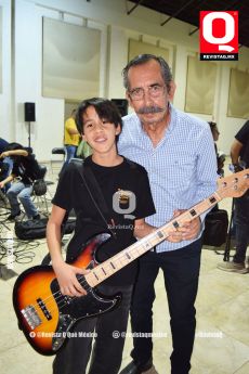 Gabriel Cárdenas y su abuelo Jorge Cárdenas