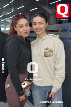 Luz Zamora y Mónica Saucedo alumnas de la ULSA