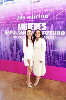 Blanca Irene y Rosa Isela Ramírez Revilla.