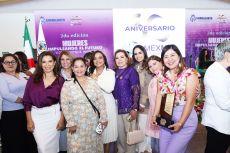 Diana Preciado, Alix Espitia, Luz Gloria Ortiz, Isela Ramírez, Emma Tovar, Yadira Venegas, Rosalba Olonso y Grecia Guevara
