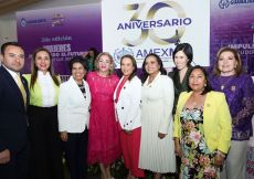 Juan Mauro González, Melanie Murillo, Alma Moran, Yuritzy Bedolla, Ivon Padilla, Rosa Isela Ramírez, Rosario Corona, Bety Andrade y Emma Tovar.