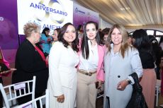 Rosa Isela Ramírez, Carmen Hernández y Alix Espitia.