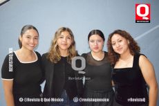 Camila Guzmán,  Xenia Cordero, Abril Sanita y Yaneri Oyosa