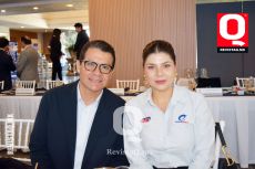 Fernando Bustos  y Jessica Bustos
