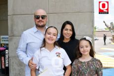 Miguel Hernández, Ana Valentina Hernández,  Mónica Muñoz y Ana Victoria Hernández
