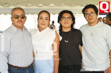 Alejandro Guerra, Juanita Delgado, Santiago Guerra y Saúl Guerra
