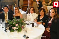 Familia Sánchez en los Premios Q