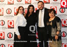 Sánchez con su hermana, esposa y mamá