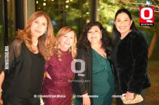 Gaby Gallardo y amigas