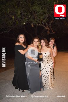 Chiquis Nava, Paty Hurtado,  Delia Romo e Isaura Tejada