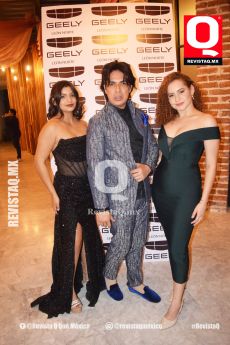 Valentina Rivera, Eduardo Villegas y Amanda Rivera
