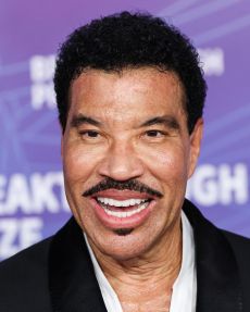 El cantante y compositor estadounidense Lionel Richie